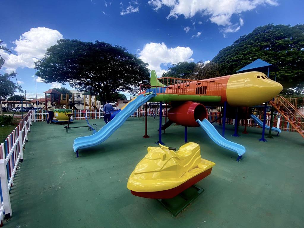 LAZER - Parque infantil Avião está liberado pra uso