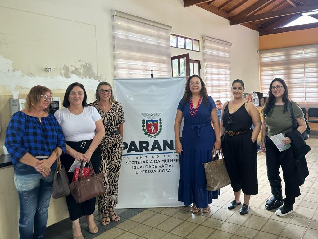 POLÍTICA PARA MULHERES - Participação de Centenário do Sul em Evento Estadual de Direitos das Mulheres