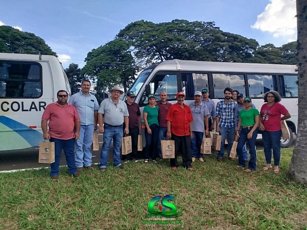 AGRICULTURA - Município de Centenário do Sul Promove Visita à Expo Londrina 2024 Para Produtores de Leite