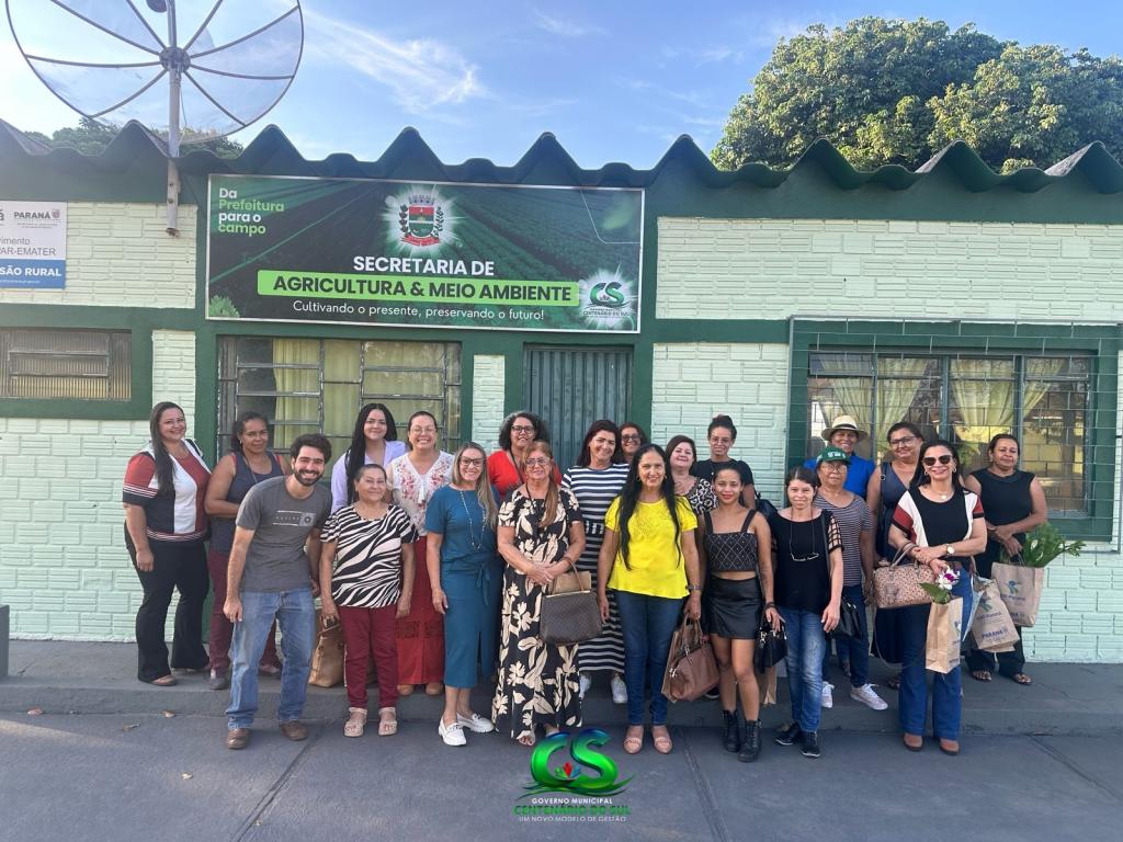 AGRICULTURA - Município de Centenário do Sul Promove Visita à Expo Londrina 2024 para o Grupo Mulheres Rurais